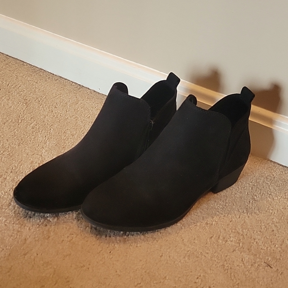 Black Ankle Bootie